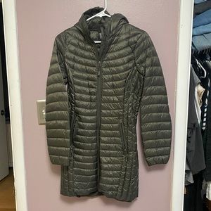 Women’s ultralight packable down 3/4 jacket